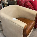 Poltrona con seduta in pelle Usato 3254/U