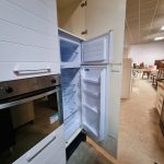 Cucina Lineare Bianca Con Elettrodomestici Usata 568