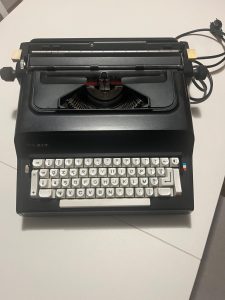 Macchina da scrivere Usato 3622/U