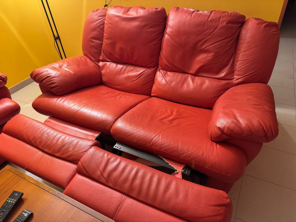 Divano 2 Posti Con Difetto Usato 575