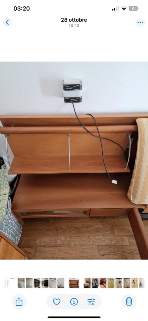 Struttura Letto Con Comodini Usato 143