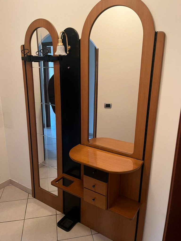 Mobile Entrata Usata 662