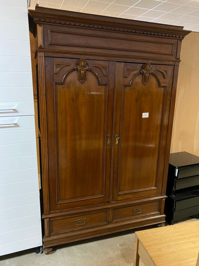 Armadio Antico In Legno Usato 584