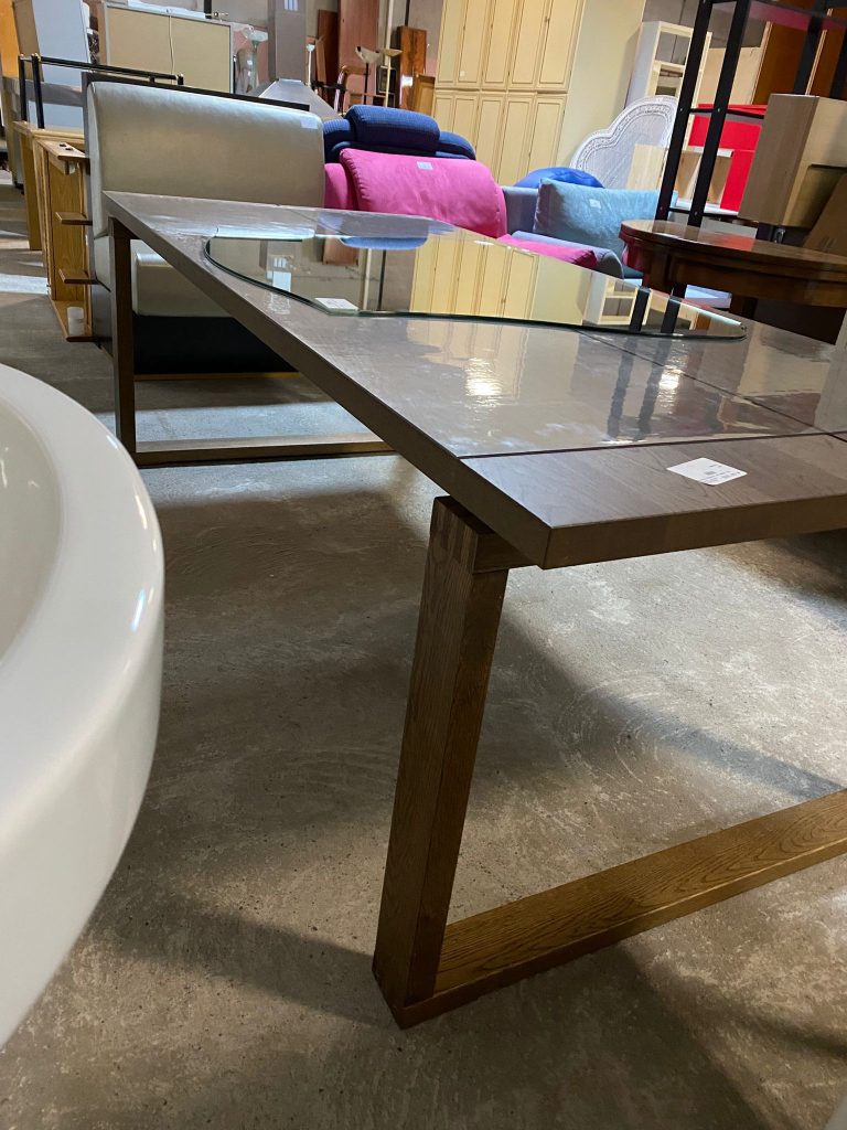 Tavolo Moderno In Legno Usato 490