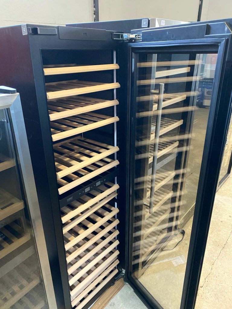 Cantinetta CASO WineDeluxe WD 96 G-110 ( con difetto estetico )