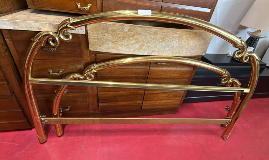 Letto Matrimoniale In Ottone Nuovo da Esposizione 2344/U