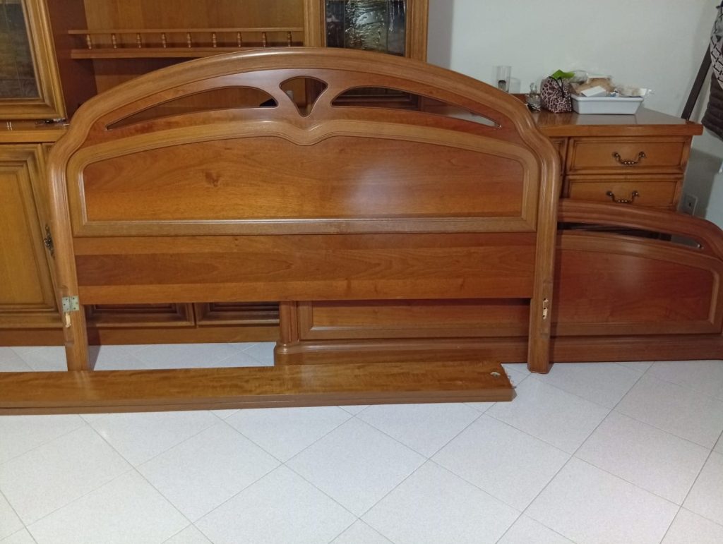 Struttura letto matrimoniale in legno USATA 3177/u