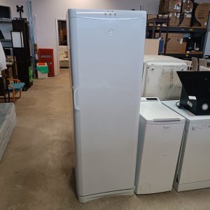 Congelatore verticale Indesit USATO 3175/U