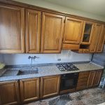 Mobile Cucina SENZA top Completa di cappa, piano cottura, forno e frigorifero Usata 686