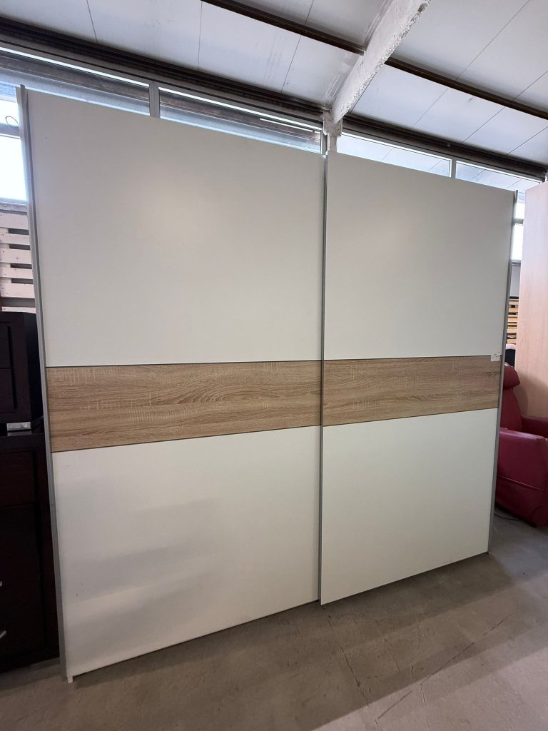 Armadio A Due Ante Scorrevole Usato 3343