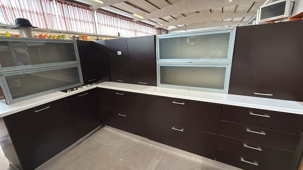 Mobile Cucina senza elettrodomestici Usato 681