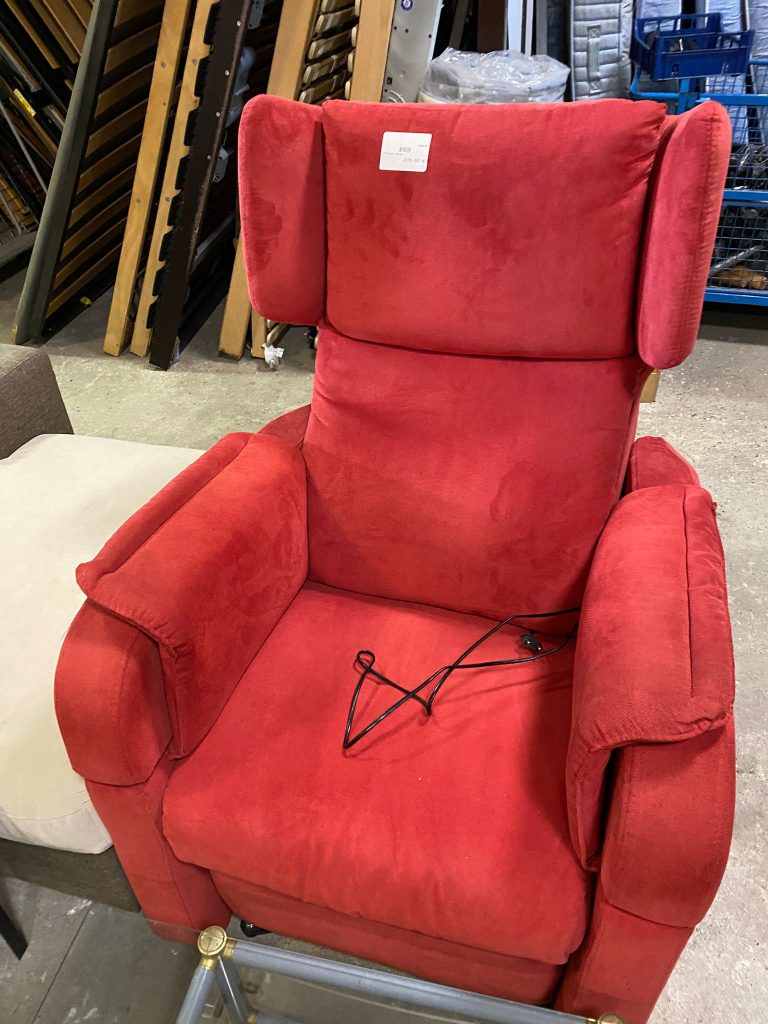 Poltrona Rossa USATA 3051/U