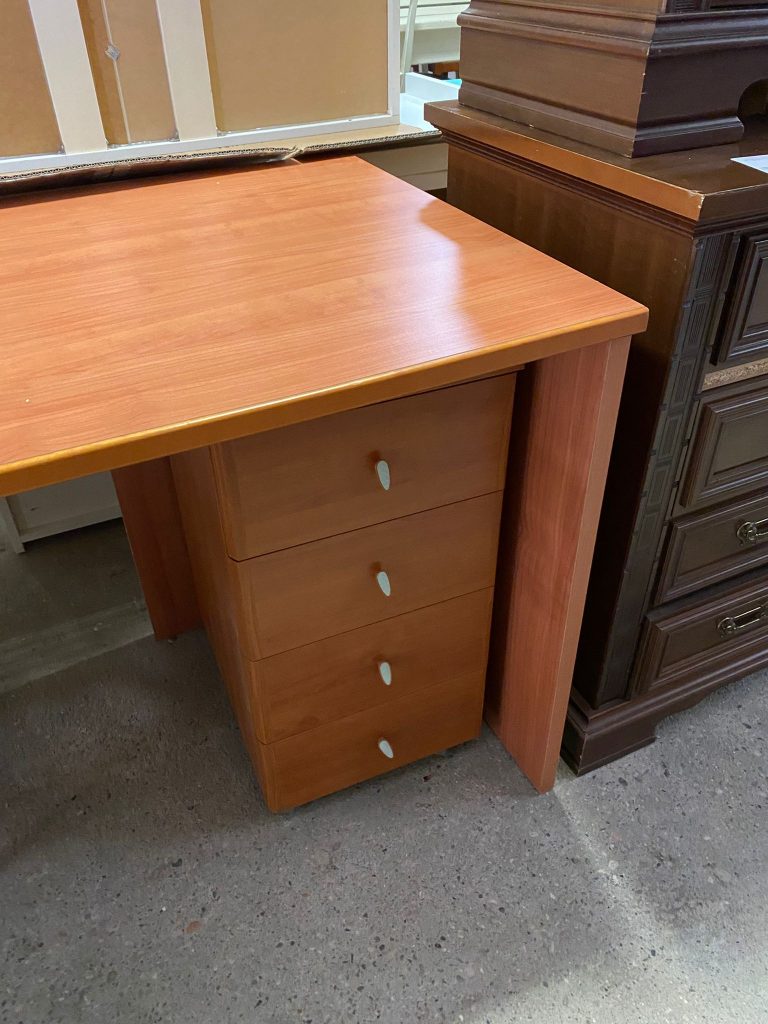 Scrivania in legno USATA 1119/U