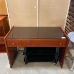 Scrivania in legno con piano in vetro USATA 874/U