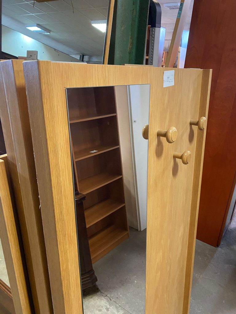 Mobile D'ingresso In Legno Con Specchio E Appendiabiti  USATO 768/U