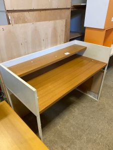 Scrivania In Legno USATA 661/U