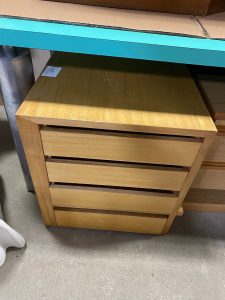 Cassettiera In Legno Con Quattro Cassetti USATO 644/U