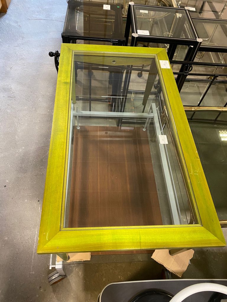 Tavolino In Legno Verde Con Vetro  USATO 837/U