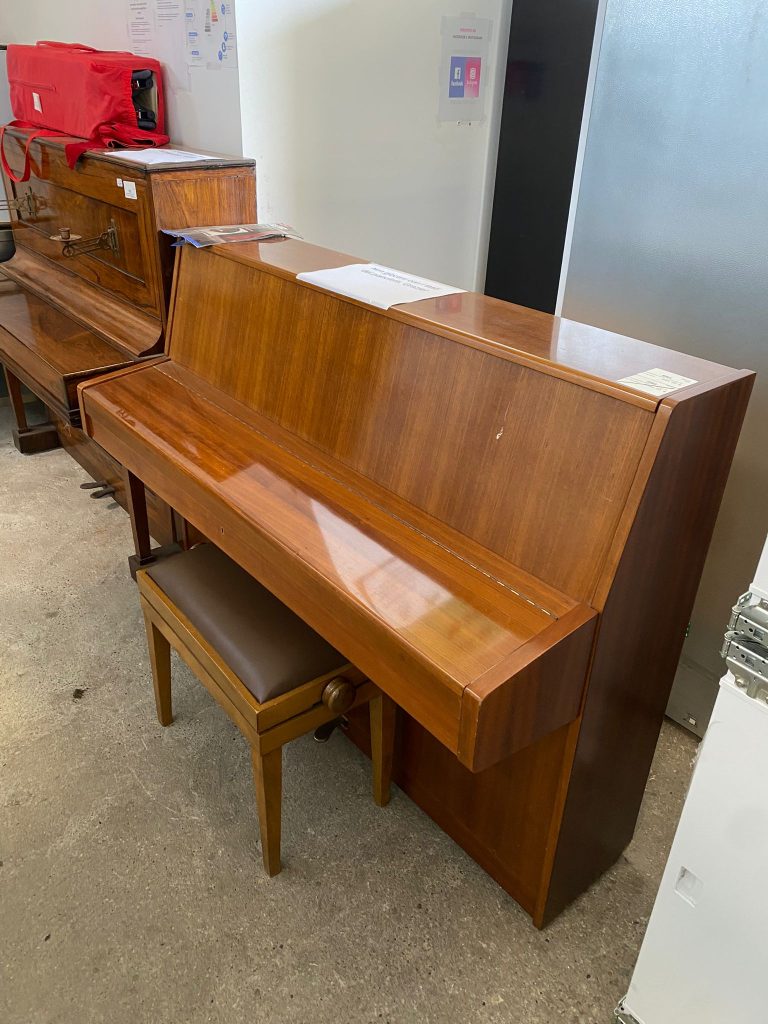 Pianoforte Usato 103