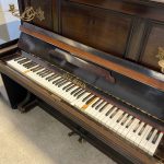 Pianoforte Verticale In Legno Ritz Berlin USATO 157/U