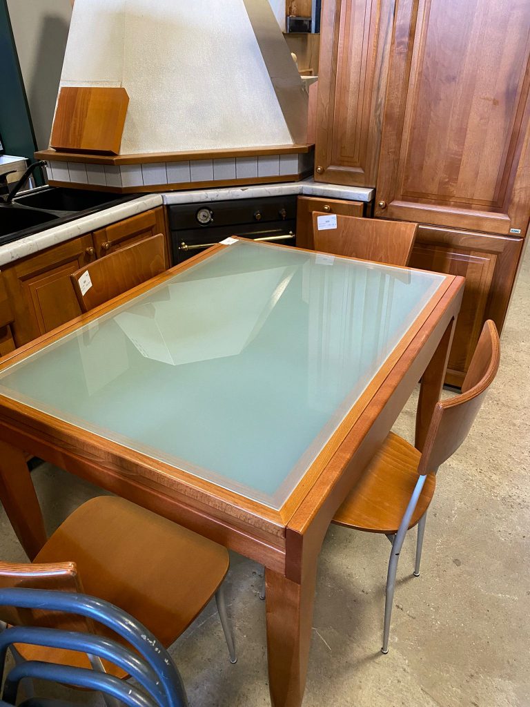 Tavolo Allungabile Usato 688