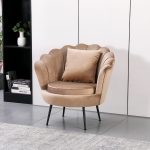 Poltrona a conchiglia Orel in velluto UF910-1 beige e gambe nero