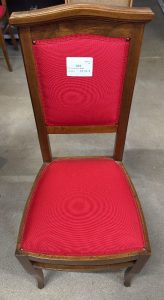 Sedia In Tessuto Rossa Usata 748