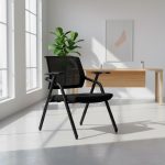 Sedia ufficio Fabula con gambe e schienale in rete colore nero