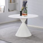 Tavolo tondo fisso Taini con piano in ceramica effetto marmo bianco opaco e gambe in metallo bianco