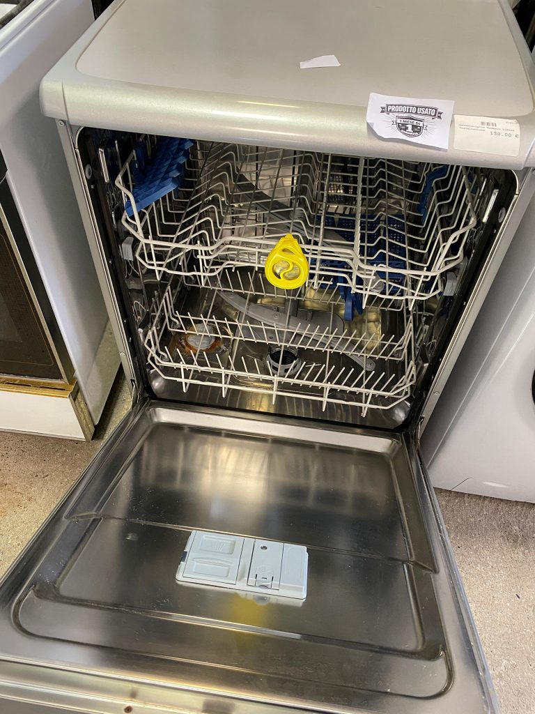 Lavastoviglie Indesit Libera Installazione USATA 3030/U