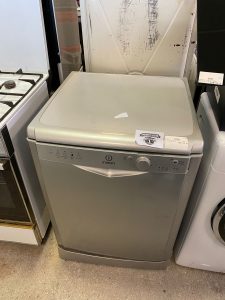 Lavastoviglie Indesit Libera Installazione USATA 3030/U