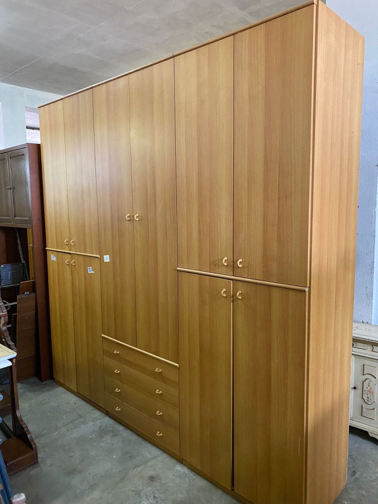 Armadio In Legno Massiccio USATO 1134/U