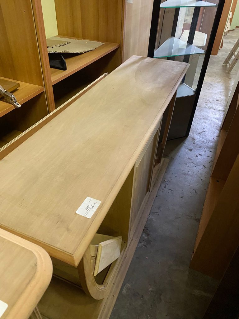 Mobile Credenza/bar In Legno Massiccio Grezzo  1143/U