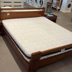 Letto Matrimoniale Con Rete e Comodini Usato 742