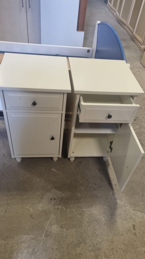Struttura Letto Singolo salvaspazio estraibile+ 2 comodini Usato 3527/U