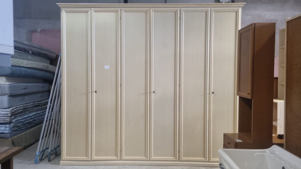 Armadio 6 Ante Color Crema Usato 3522/U