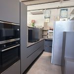 Cucina Piano Lavoro In Hpl Con Elettrodomestici Usato 788