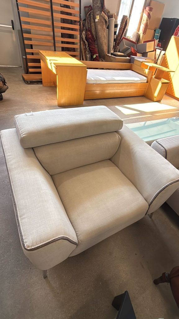 Divano 3 Posti+poltrona Conforama Di Design 3742+consegna