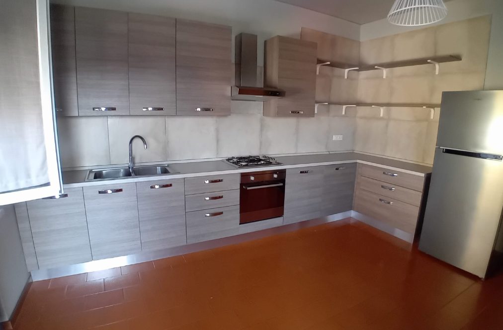 Mobile Cucina Con Elettrodomestici Usato 888