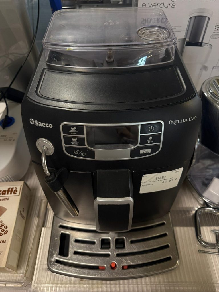 Macchina Caffè Intelia Evo Usato 4015