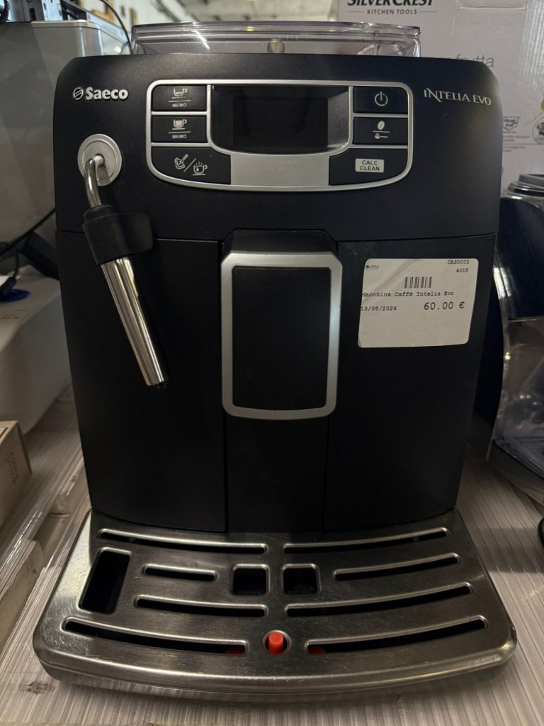 Macchina Caffè Intelia Evo Usato 4015
