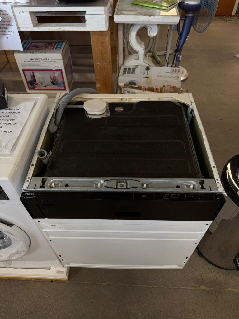Lavastoviglie Electrolux Rex Usato 4221