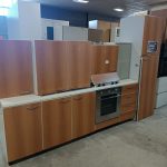 Mobile cucina usata completa di: piano cottura 4 fuochi, forno , cappa, frigorifero a incasso USATO 4127/U