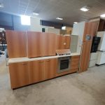 Mobile cucina usata completa di: piano cottura 4 fuochi, forno , cappa, frigorifero a incasso USATO 4127/U