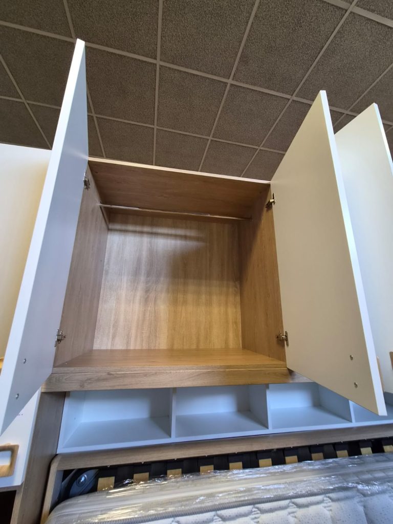 Camera Da Letto A Ponte Completa In Rovere Usata 939