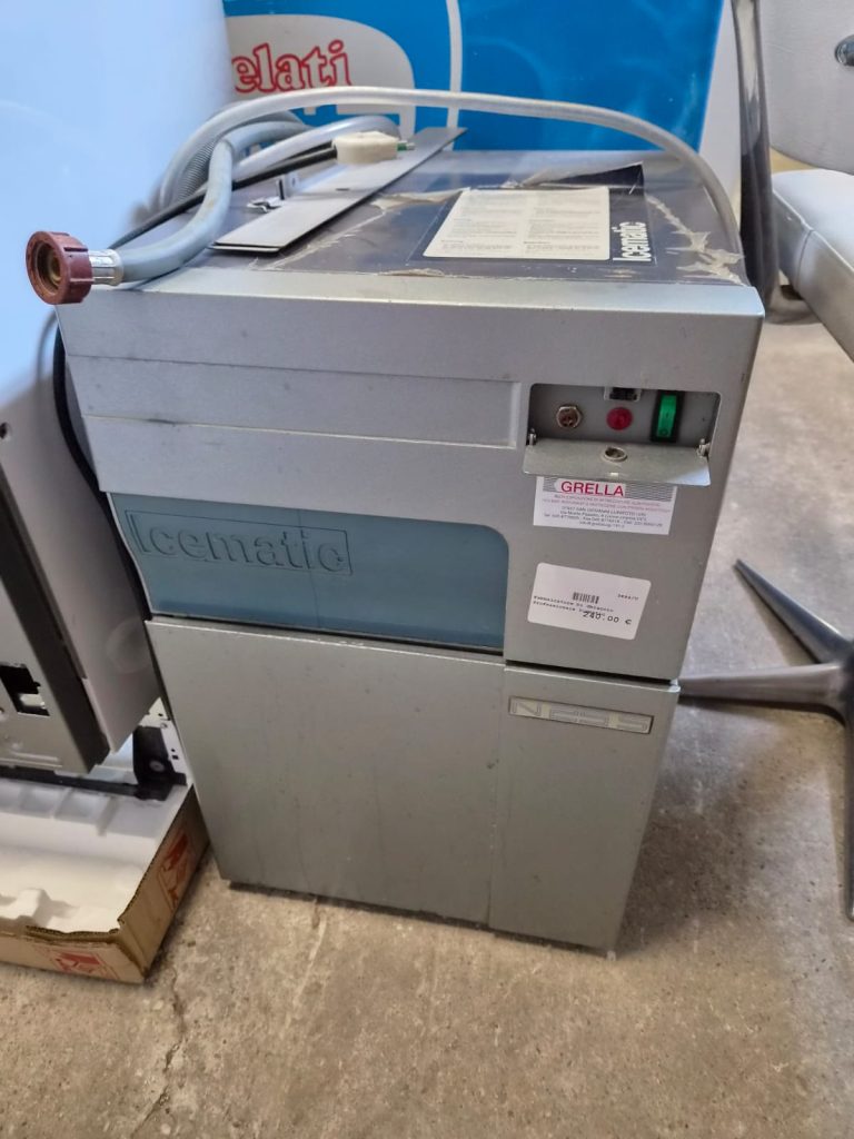 Fabbricatore Di Ghiaccio Professionale Icematic Usato 3894/U