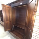 Armadio In Legno Massiccio A 2 Ante +1 Cassetto Usato 941