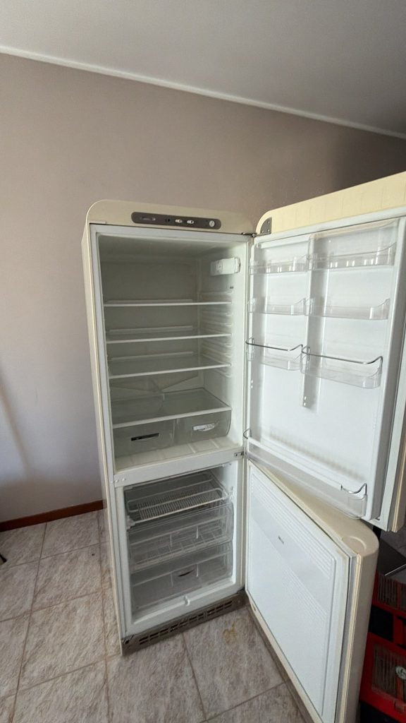 Frigorifero Smeg Usato 953