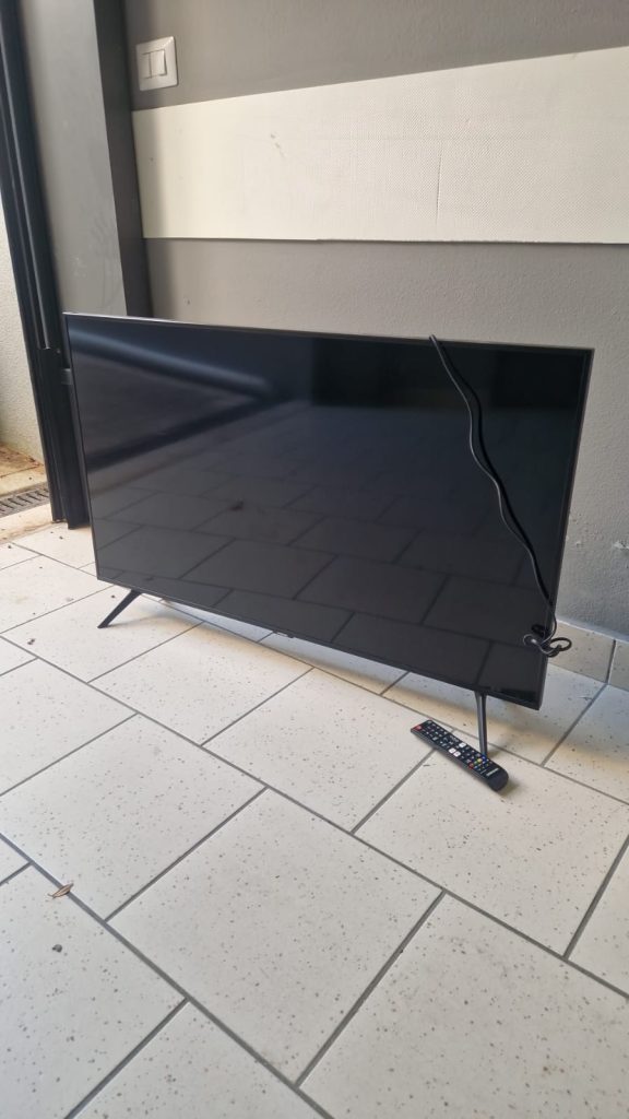 TV Samsung 55'' USATA 988