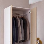 Armadio 911842 due ante e due cassetti con cassa bianca e ante olmo Made in Italy